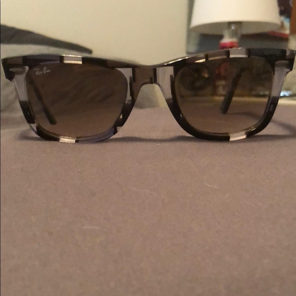 RayBan Wayfarer Special Edition